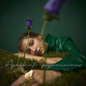 Išleistas debiutinis atlikėjos Jessica Shy albumas “Apkabinti Prisiminimus” (+ audio)