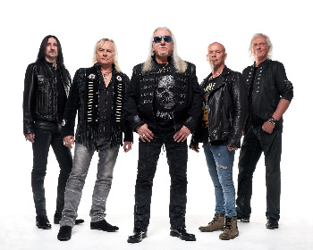  Britų roko legenda „Uriah Heep“ vaizdo įraše kreipėsi į lietuvius